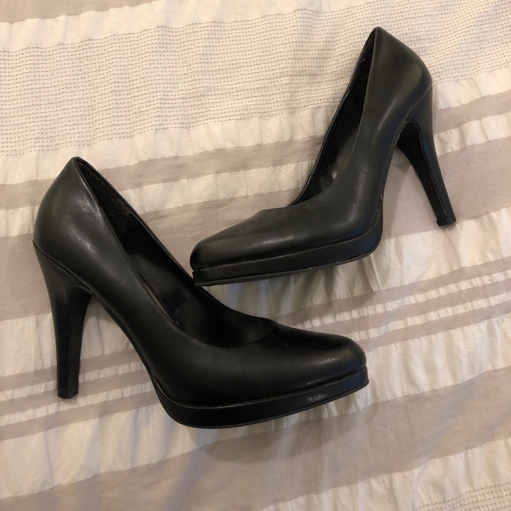 Black Pumps with small platform. Size 9